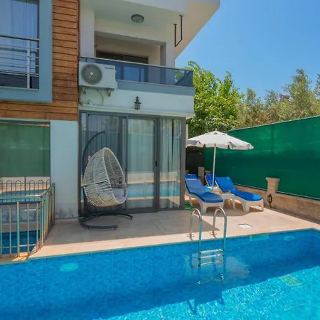 Villa 3 Bedroom - Close To The Center