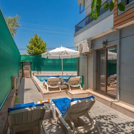 3 Bedroom - 9003