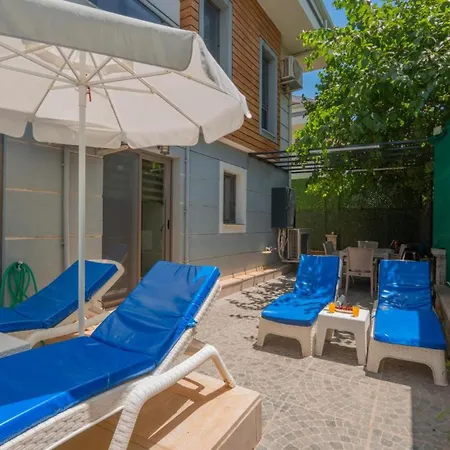 Villa 3 Bedroom - 9003 *