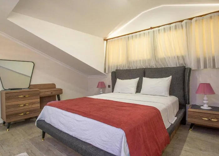 Villa 3 Bedroom - Close To The Center