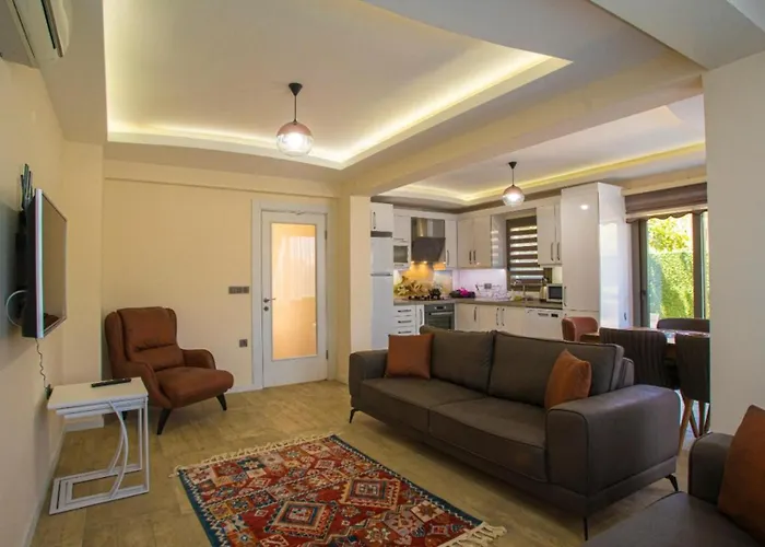 3 Bedroom - Close To The Center