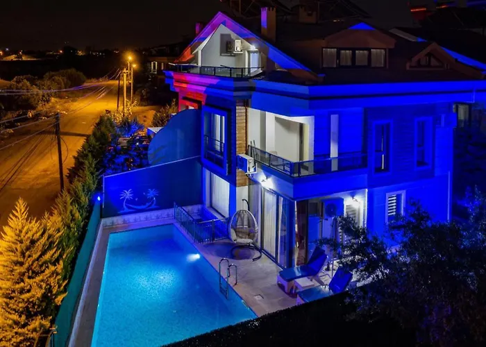 Вилла 3 Bedroom - Close To The Center