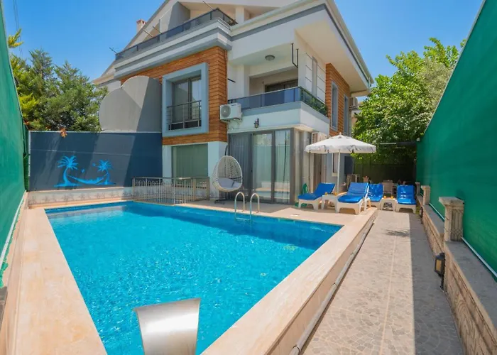 3 Bedroom - Close To The Center